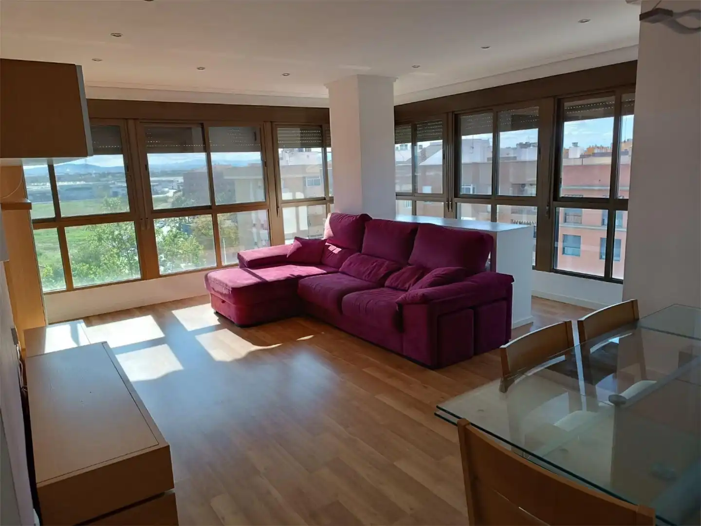 Wohnzimmer von Wohnung zur Miete in Xirivella mit Klimaanlage, Parkett und Möbliert