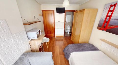 Foto 5 von Zimmer in Calle Luis Alberdi, 12, Gamonal - San Bruno - G9, Burgos Capital