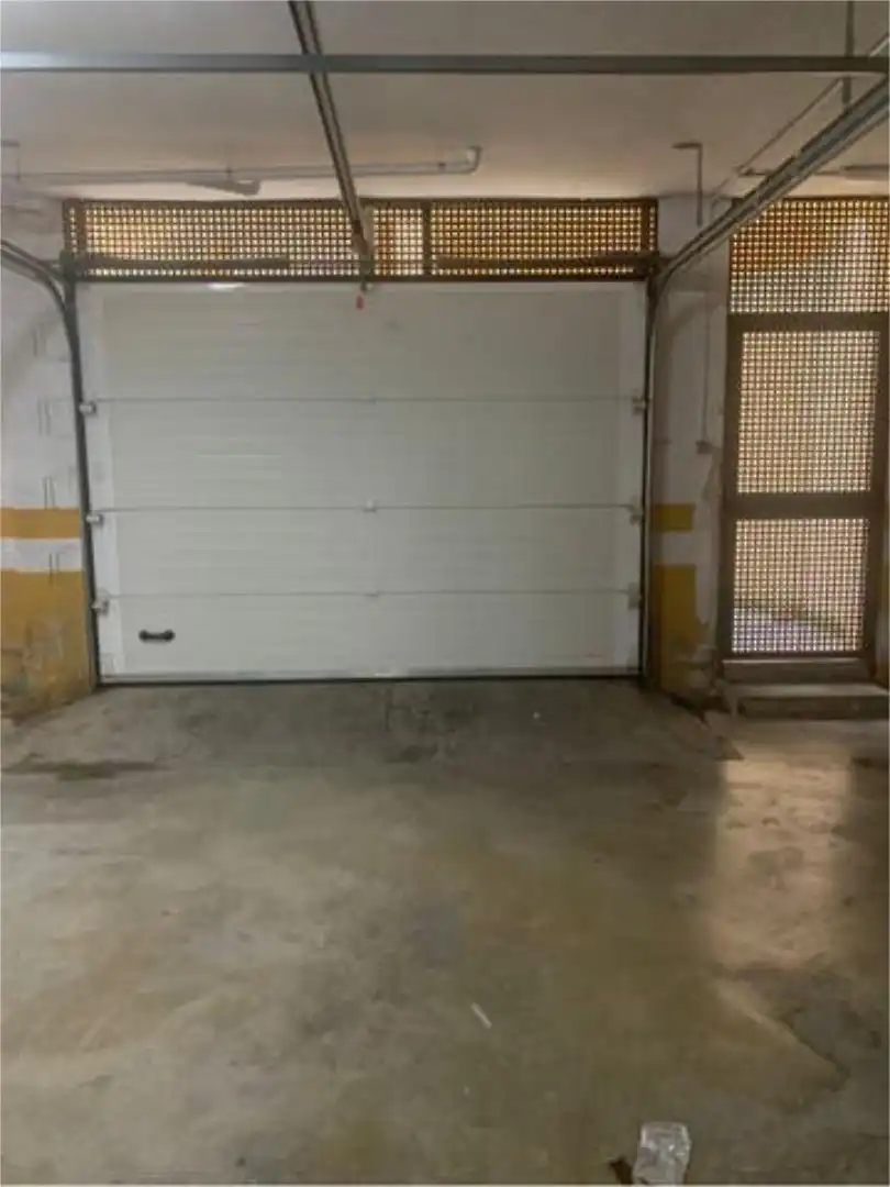 Parking de Garaje de alquiler en Loja