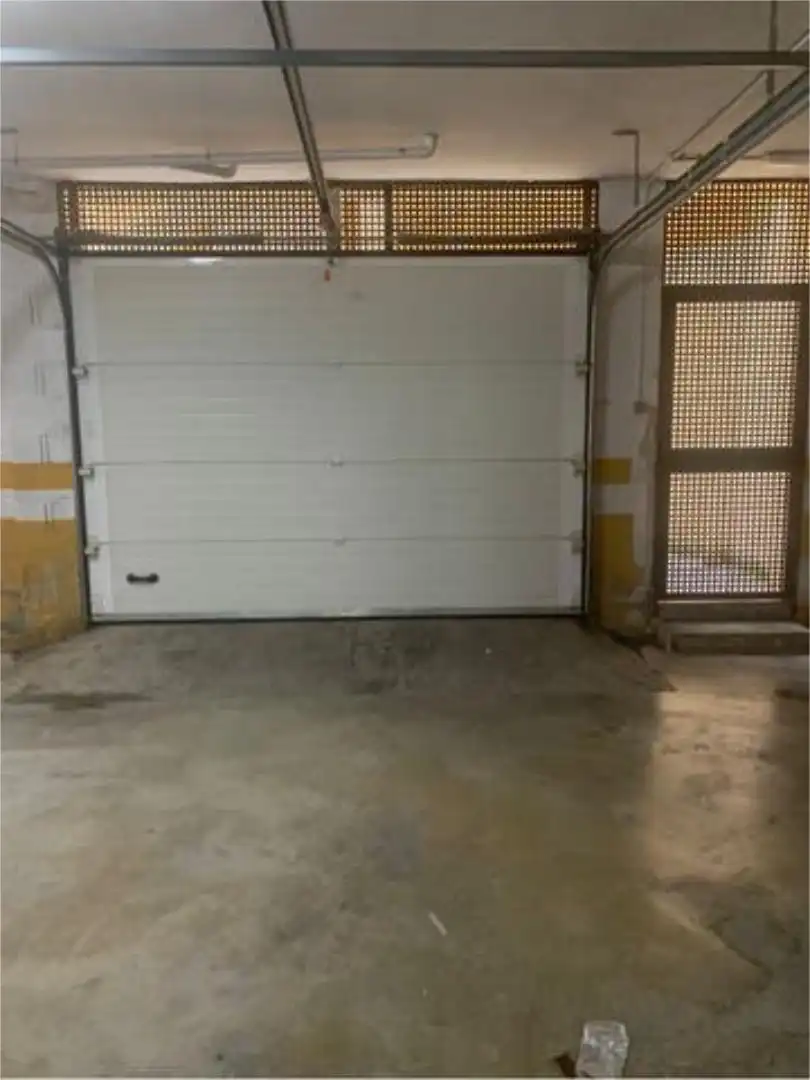 Parking de Garaje de alquiler en Loja