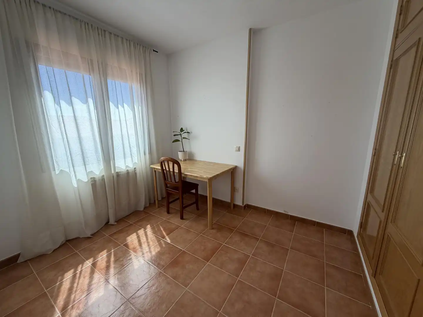 Casa adosada en venda a Calle Río de Janeiro, 9, Gálvez Dormitori de Casa adosada en venda en Gálvez amb Calefacció, Jardí privat i Terrassa
