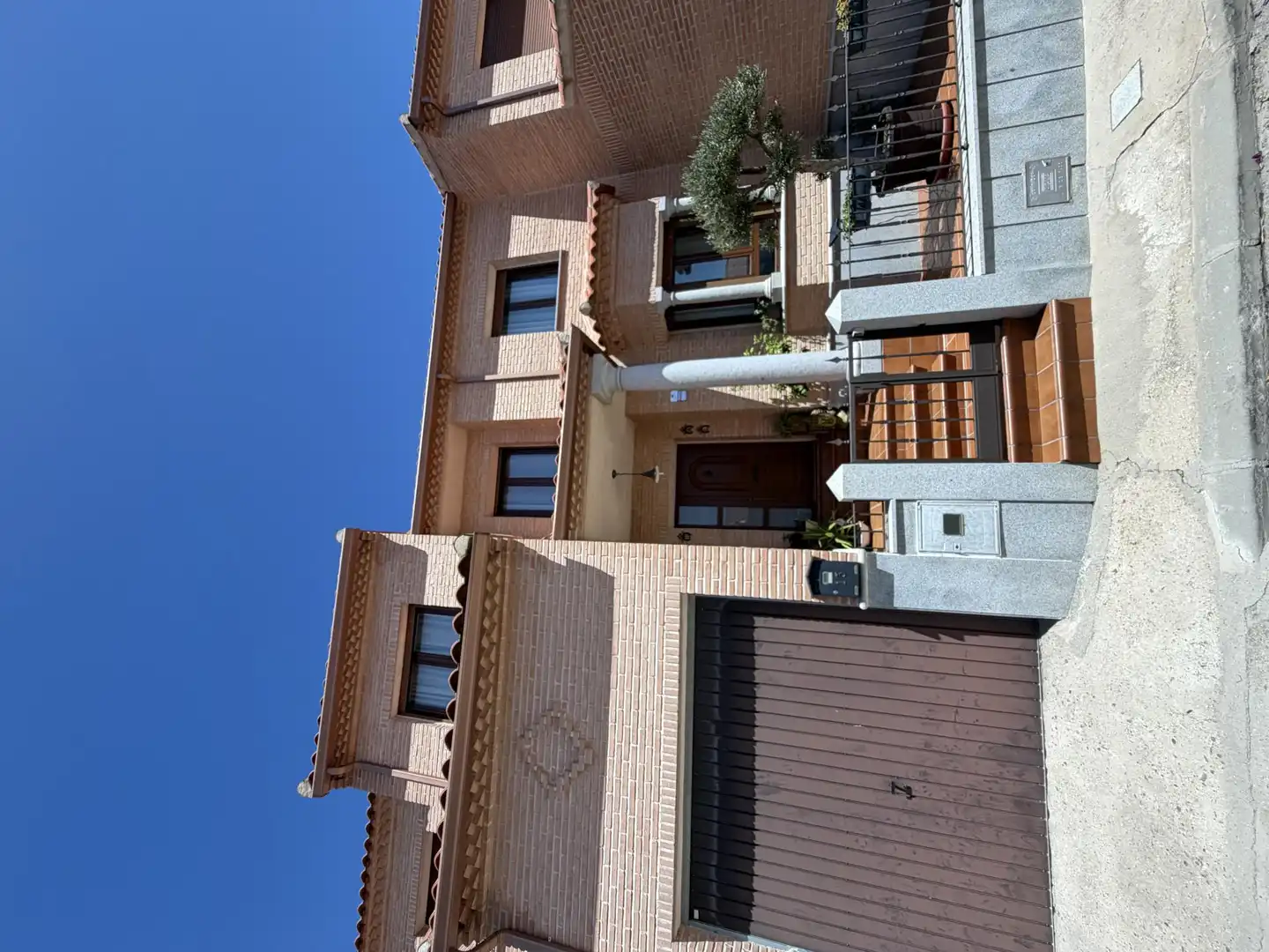 Casa adosada en venda a Calle Río de Janeiro, 9, Gálvez Vista exterior de Casa adosada en venda en Gálvez amb Calefacció, Jardí privat i Terrassa