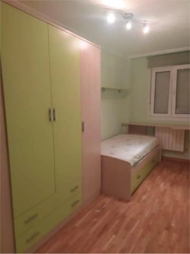 Habitación de Piso en venta en Palencia con Calefacción, Terraza y Trastero