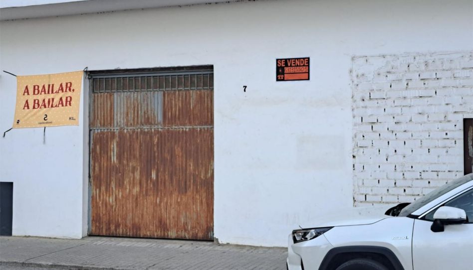 Commercial properties for sale in Calle Mallorca, 7, Gelves, Sevilla - image 1 Photo 1 of Commercial properties for sale in Calle Mallorca, 7, Gelves, Sevilla