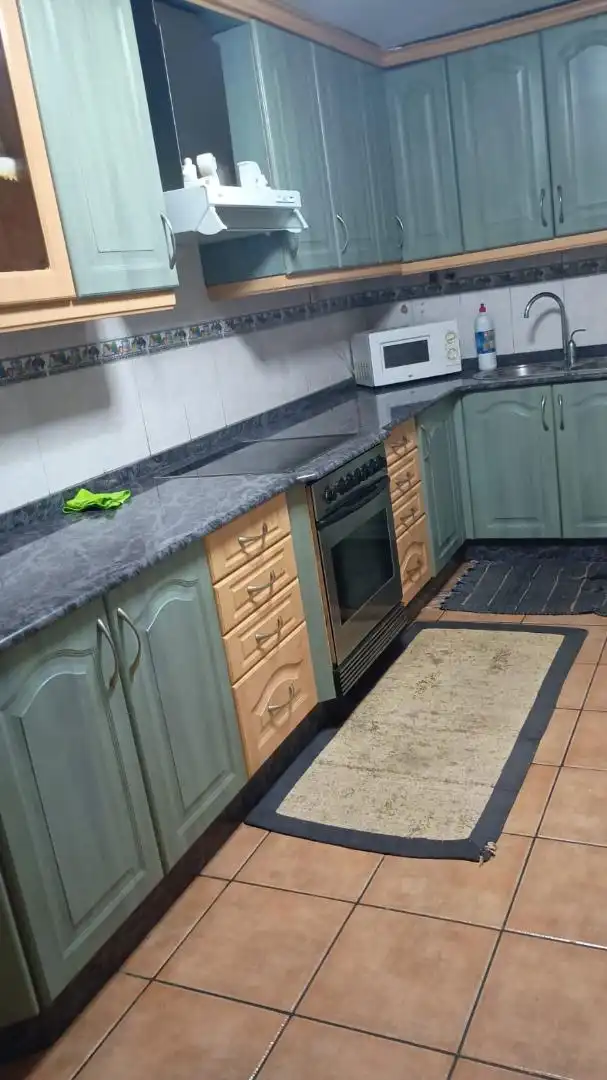 Kitchen of Houses for rent in Moaña  with Heating, Private garden and Storage room