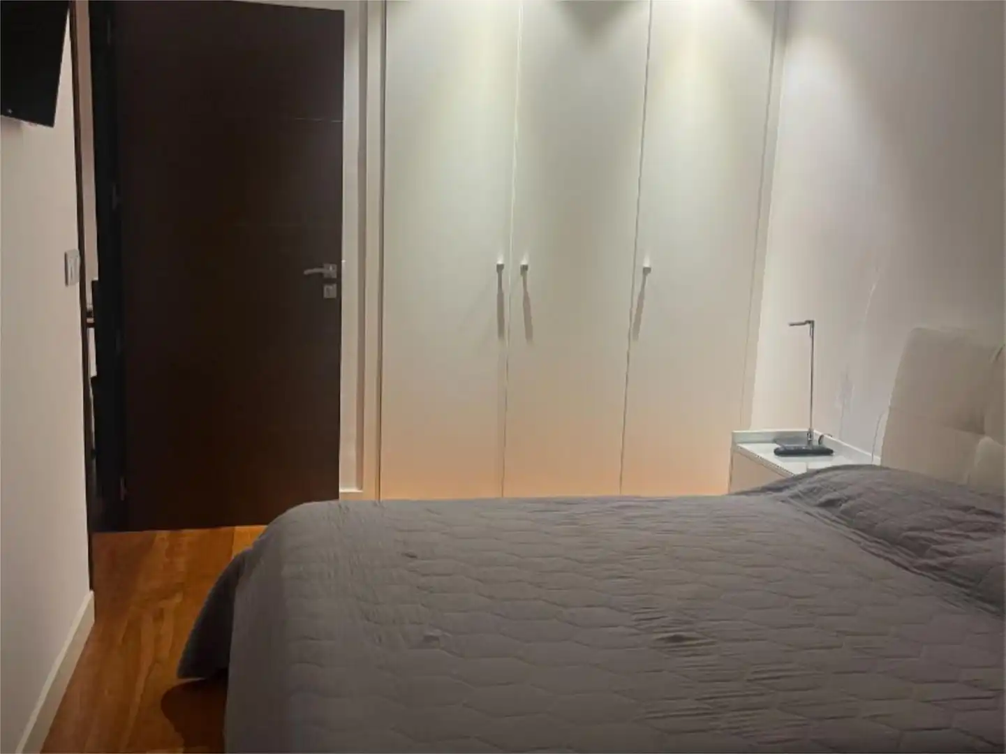 Bedroom of Flat for sale in  Madrid Capital  with Air Conditioner