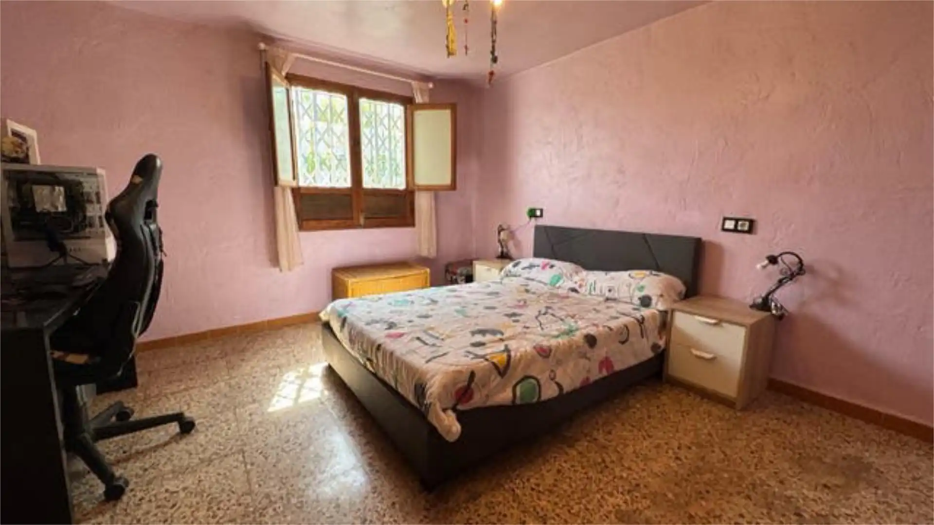 Casa adosada en venta en Los Ramos Habitación de Casa adosada en venta en Murcia Capital