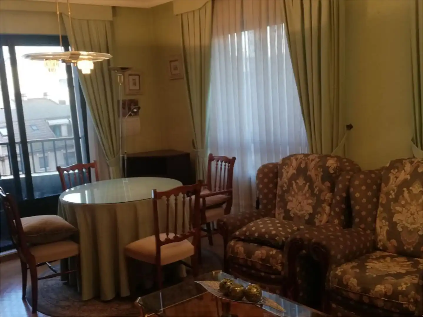 Piso en venta en Calle Escuelas, 1, Prosperidad - Delicias Comedor de Piso en venta en Salamanca Capital