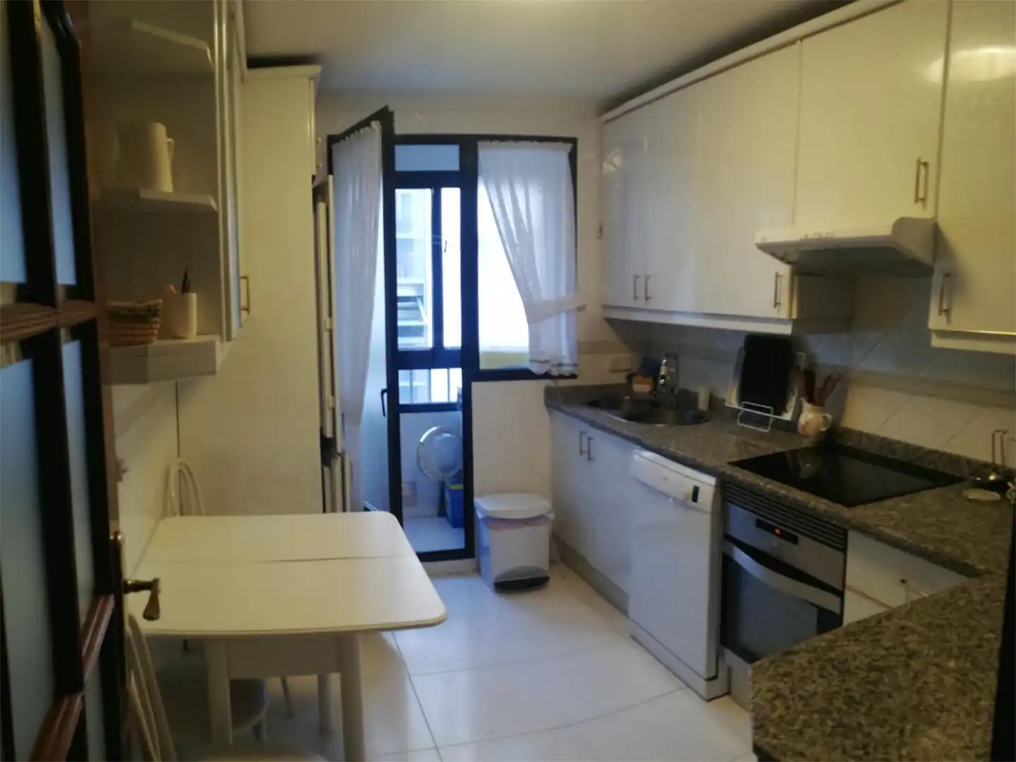 Piso en venta en Calle Escuelas, 1, Prosperidad - Delicias Cocina de Piso en venta en Salamanca Capital