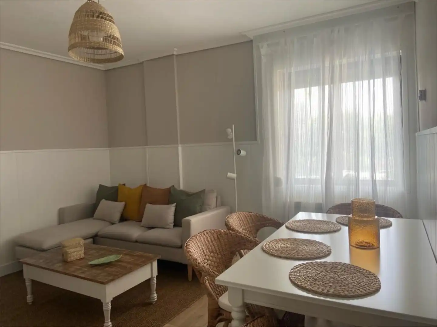 Wohnzimmer von Wohnung zur Miete in Santander