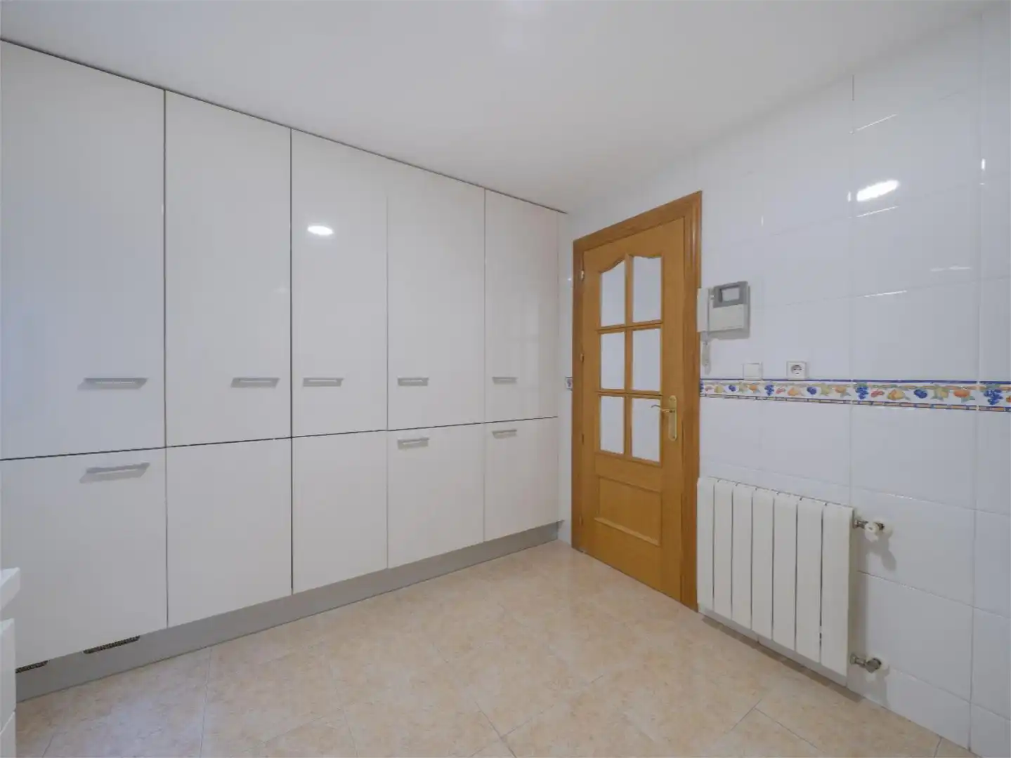 Flat for sale in Plaza Julián Romea, 3, Santa Catalina - San Bartolomé Kitchen of Flat for sale in Murcia with Air Conditioner, Heating and Terrace
