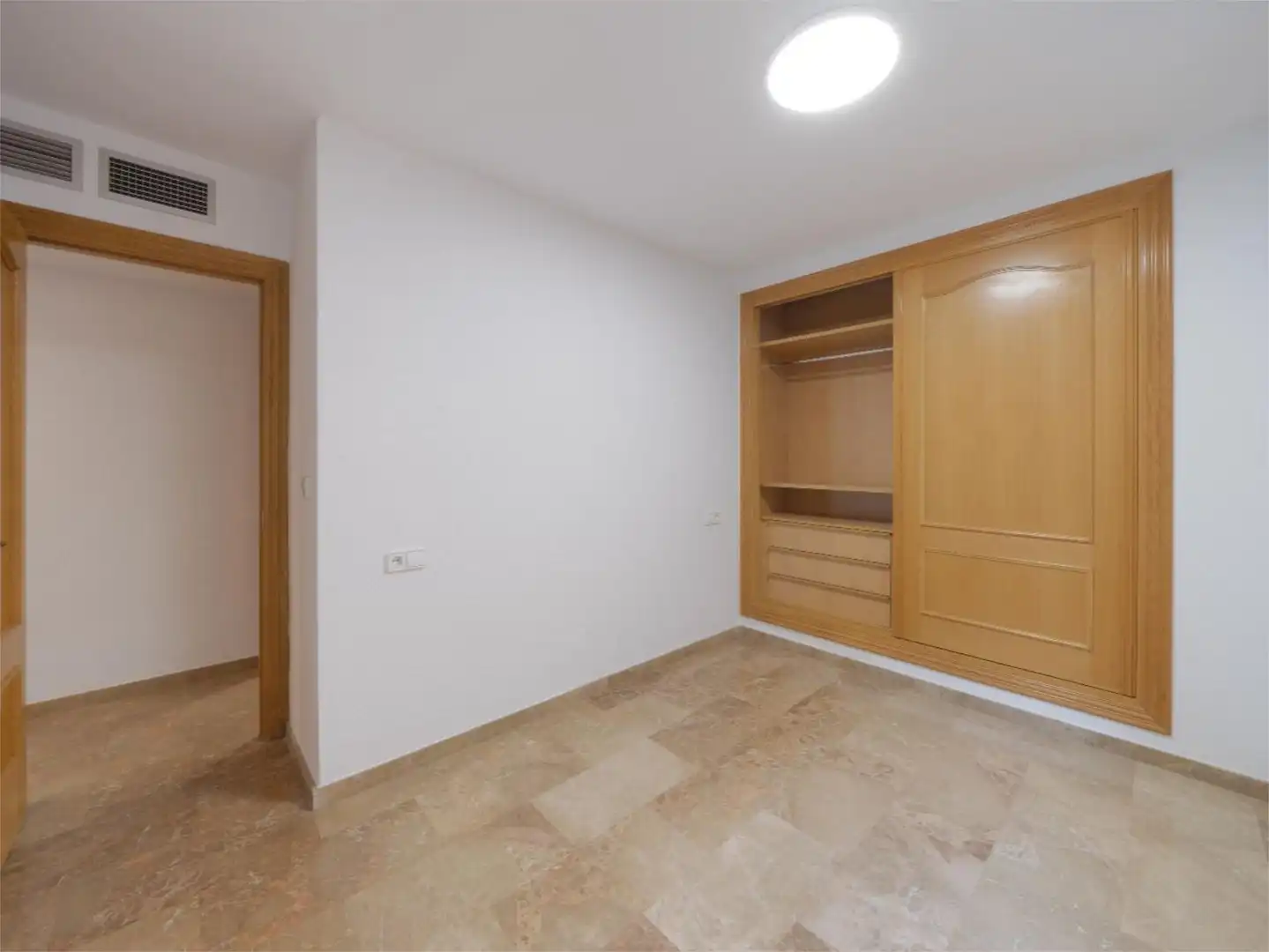 Flat for sale in Plaza Julián Romea, 3, Santa Catalina - San Bartolomé Flat for sale in Murcia with Air Conditioner, Heating and Terrace