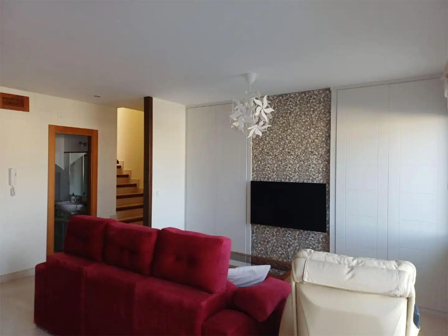 Einfamilien-Reihenhaus zum Verkauf in Camino Los Marinos, 54a, Cotobro Wohnzimmer von Einfamilien-Reihenhaus zum Verkauf in Almuñécar mit Klimaanlage, Terrasse und Schwimmbad