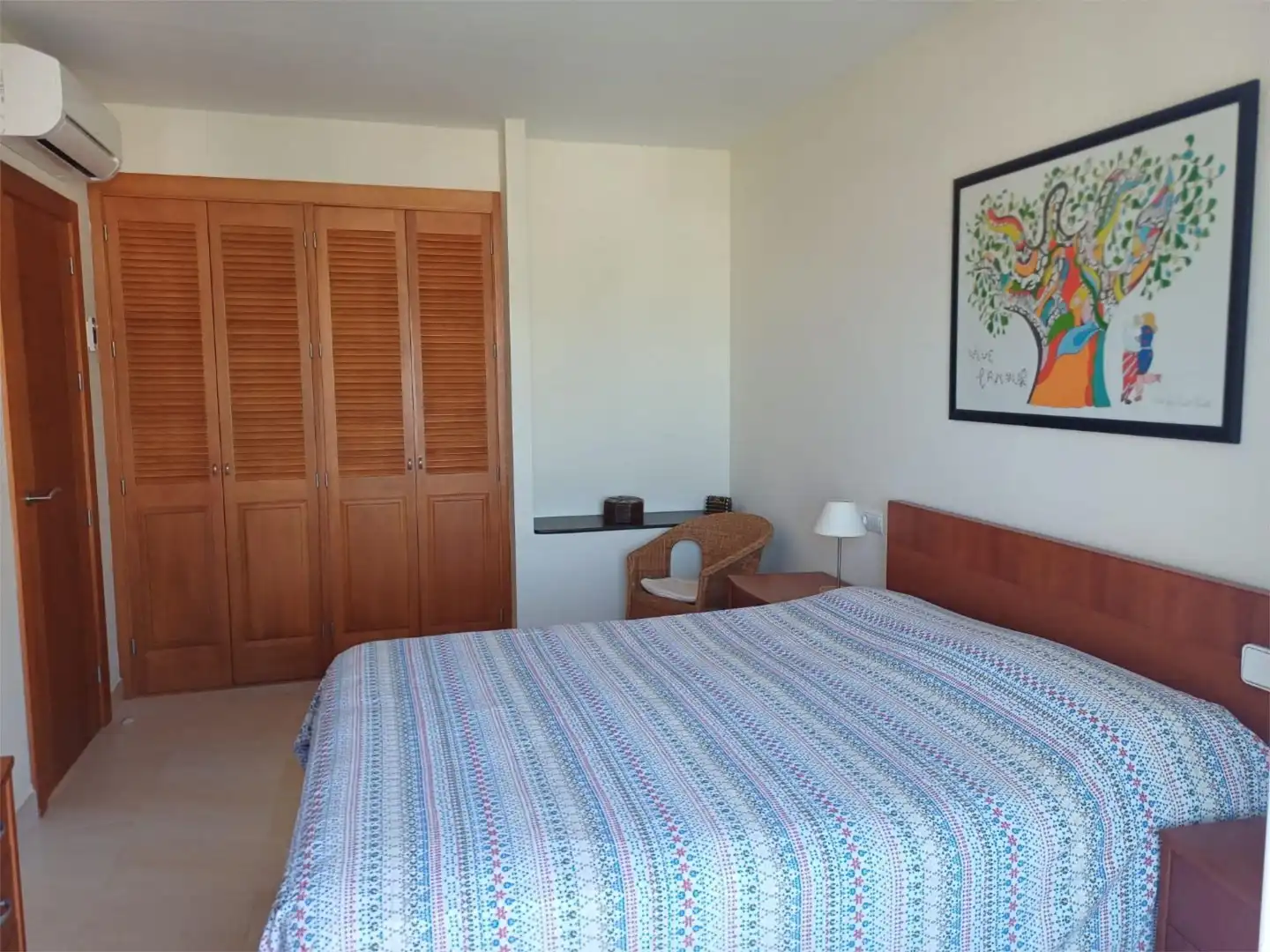 Einfamilien-Reihenhaus zum Verkauf in Camino Los Marinos, 54a, Cotobro Schlafzimmer von Einfamilien-Reihenhaus zum Verkauf in Almuñécar mit Klimaanlage, Terrasse und Schwimmbad