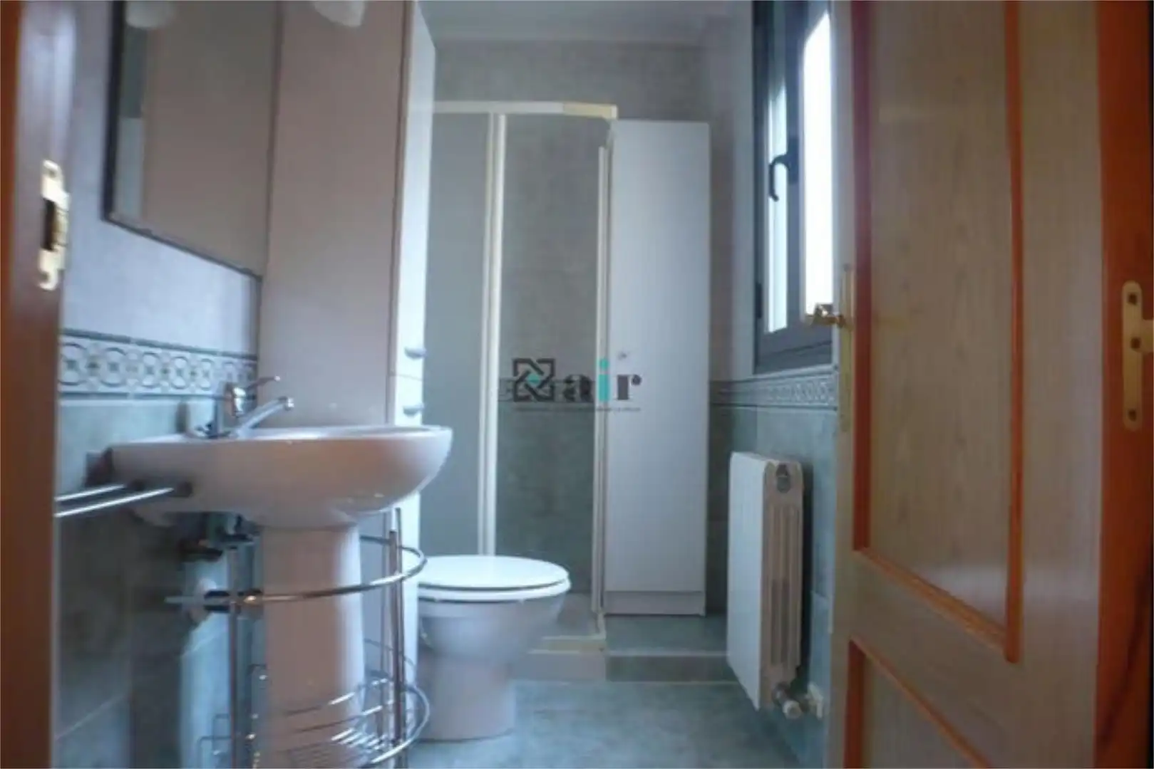 Flat for sale in El Arco Bathroom of Flat for sale in Logroño with Heating, Storage room and Swimming Pool