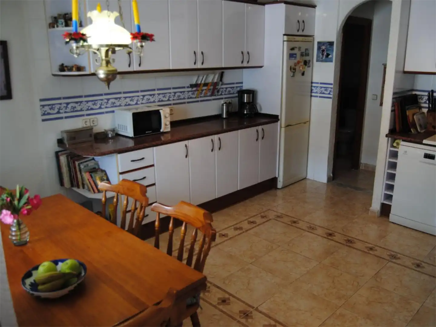 Casa adosada en venda a Calle Liszt, 421, Zona Carrefour - Urbanizaciones Cuina de Casa adosada en venda en Torrevieja amb Aire condicionat i Terrassa