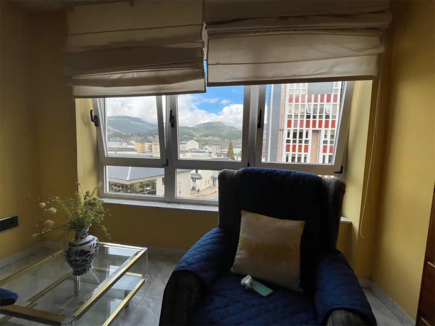 Piso en venta en Avenida Conde de Fenosa, 51, O Barco de Valdeorras Vista exterior de Piso en venta en O Barco de Valdeorras con Terraza y Balcón
