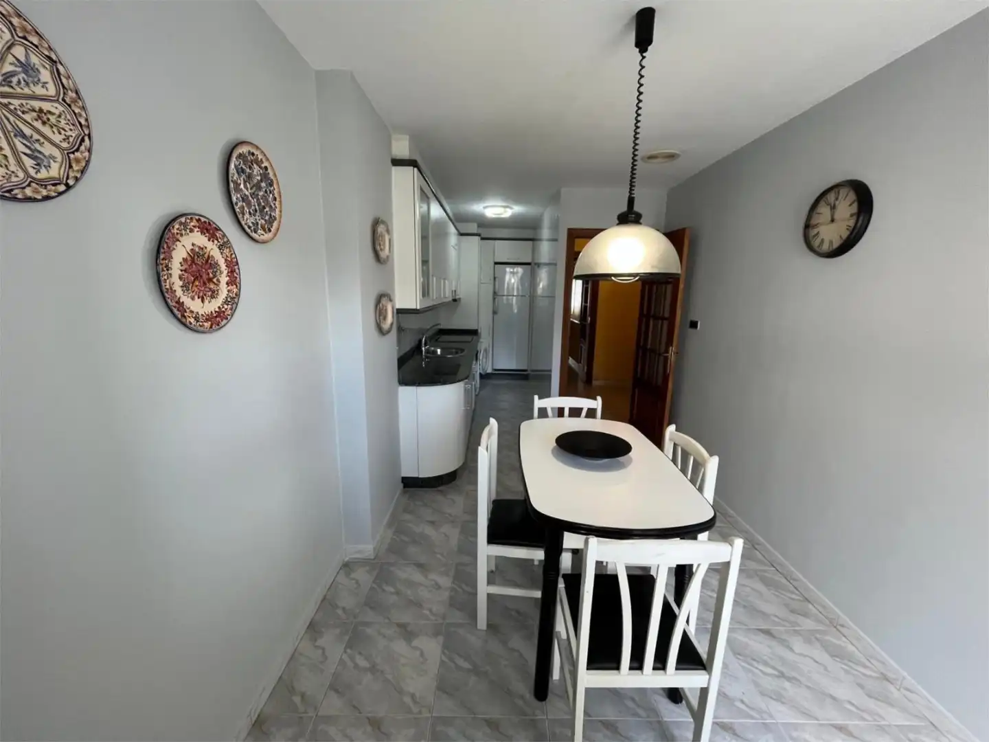 Piso en venta en Avenida Conde de Fenosa, 51, O Barco de Valdeorras Cocina de Piso en venta en O Barco de Valdeorras con Terraza y Balcón