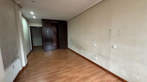 Piso en venta en Plaza de América, Oviedo - imagen 3 Foto 3 de Piso en venta en Plaza de América, Oviedo