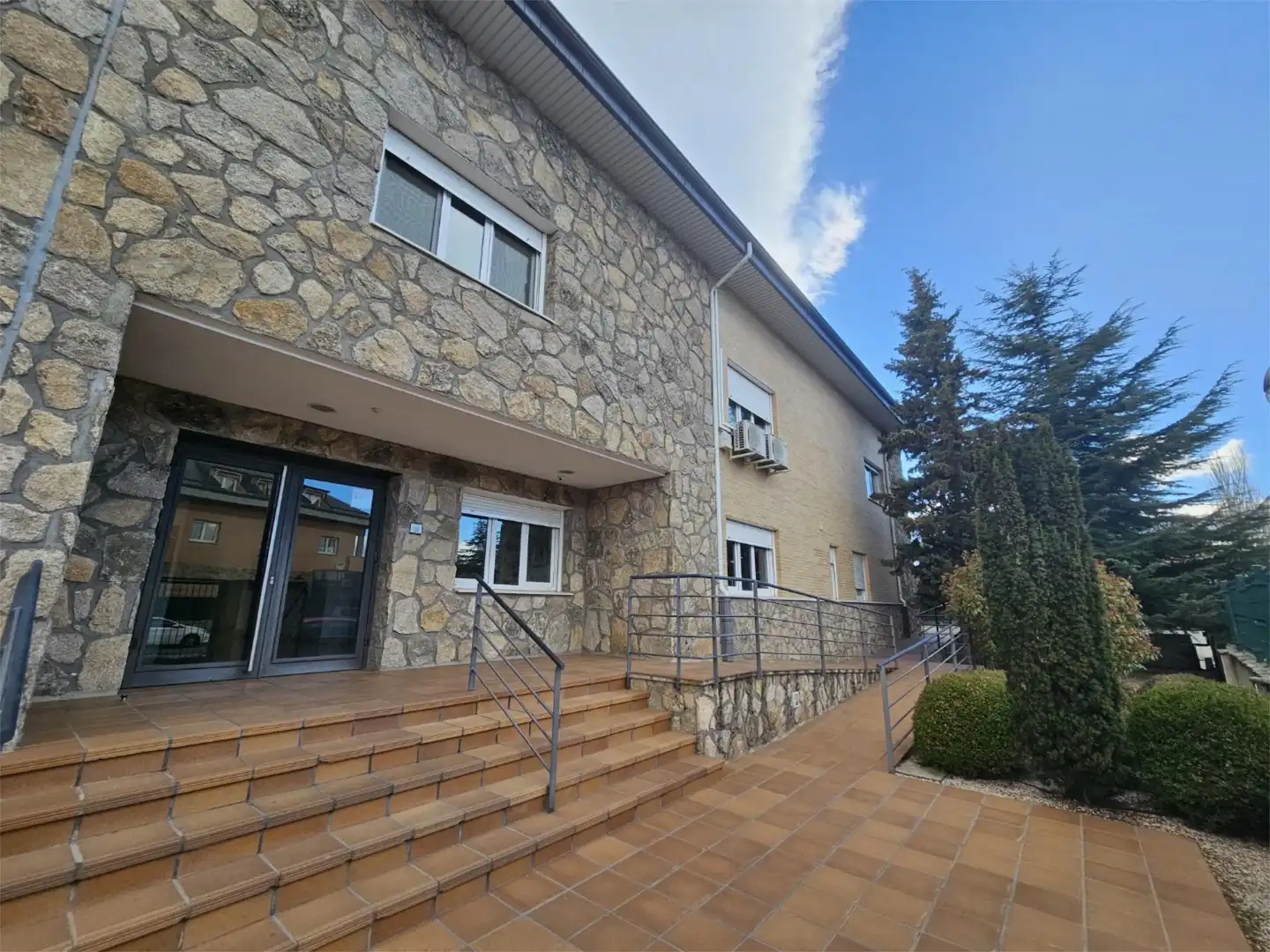Exterior view of Flat for sale in Alpedrete  with Heating, Parquet flooring and Storage room