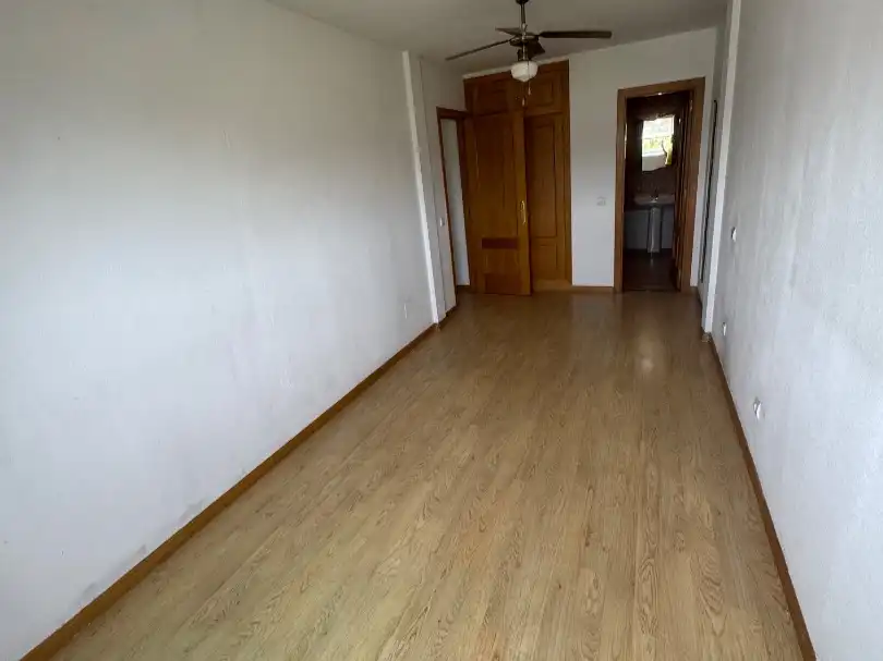 Pis en venda a Calle Miguel de Cervantes, 1, Alpedrete Dormitori de Pis en venda en Alpedrete amb Calefacció, Parquet i Traster
