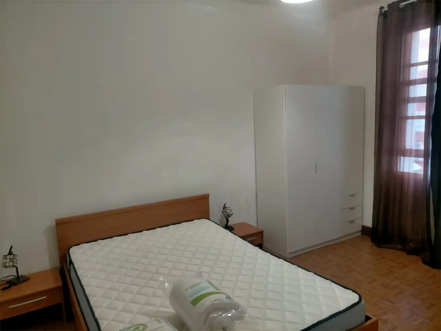 Wohnung zur Miete in Rúa Illa de Tambo, 6, A Malata - Catabois - Ciudad Jardín