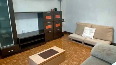 Foto 2 de Piso de alquiler en Rúa Illa de Tambo, 6, A Malata - Catabois - Ciudad Jardín, Ferrol