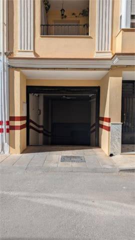Garaje en Alquiler en Baza