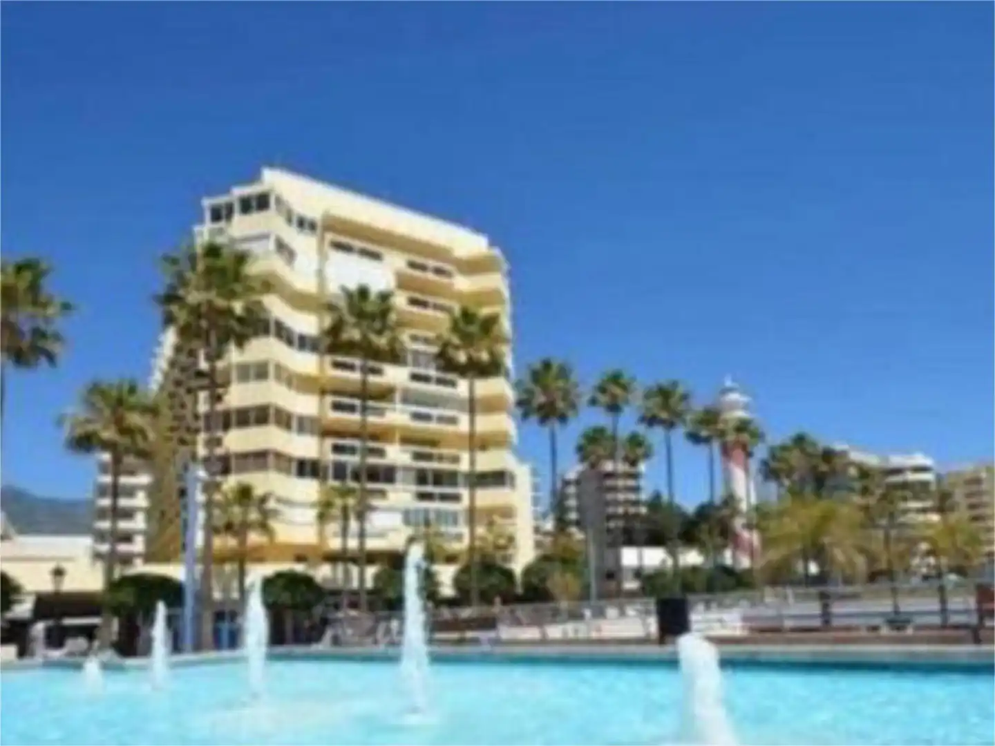 Vista exterior de Pis de lloguer en Marbella amb Aire condicionat, Calefacció i Terrassa