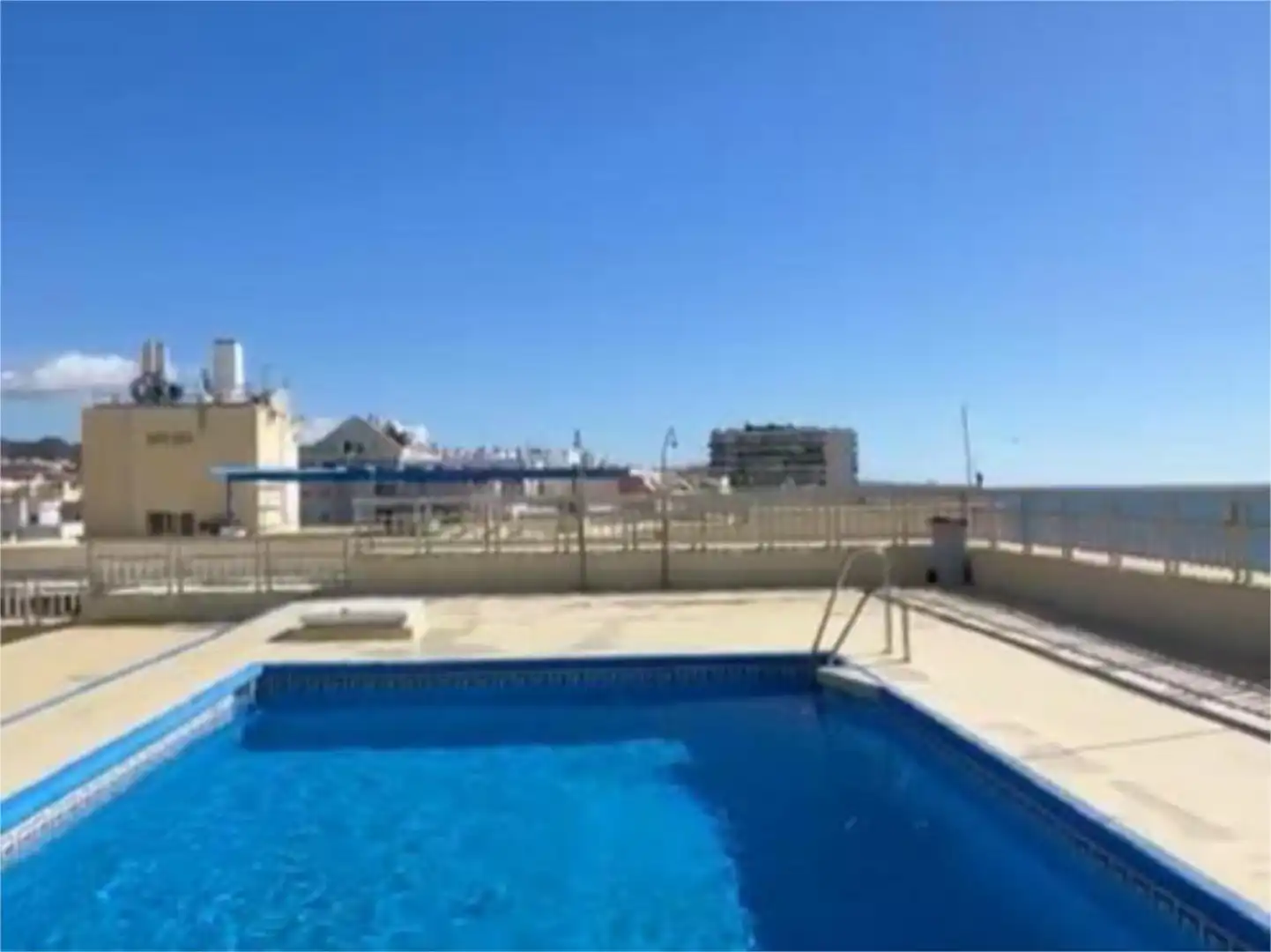 Piscina de Pis de lloguer en Marbella amb Aire condicionat, Calefacció i Terrassa