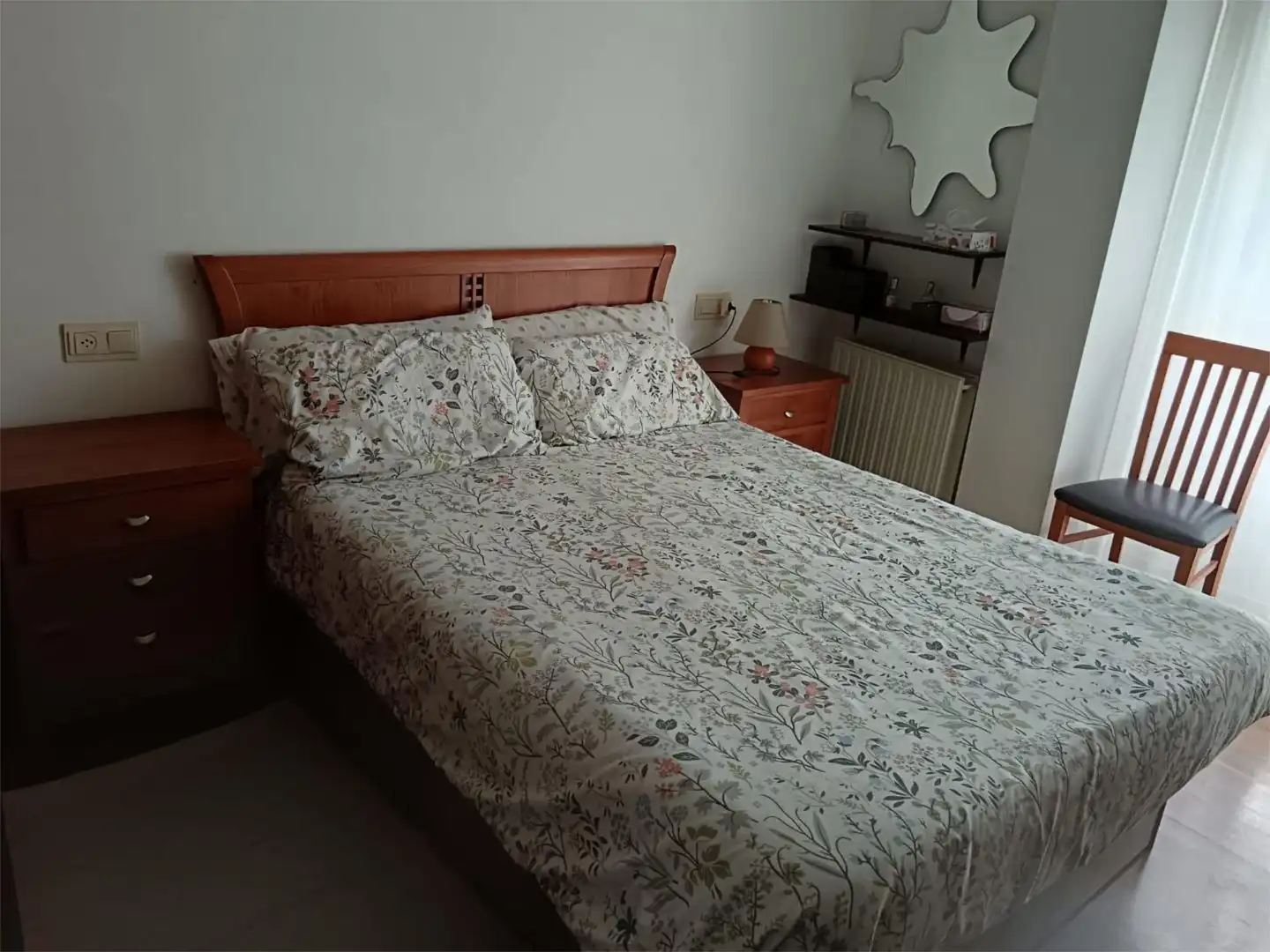 Pis en venda a Rúa Os Olmos, 32, Cambados Dormitori de Pis en venda en Cambados amb Calefacció i Videoporter