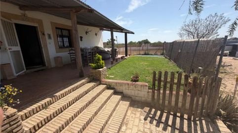Foto 3 de Casa adosada en venda a El Juncal - Vallealto, El Puerto de Santa María