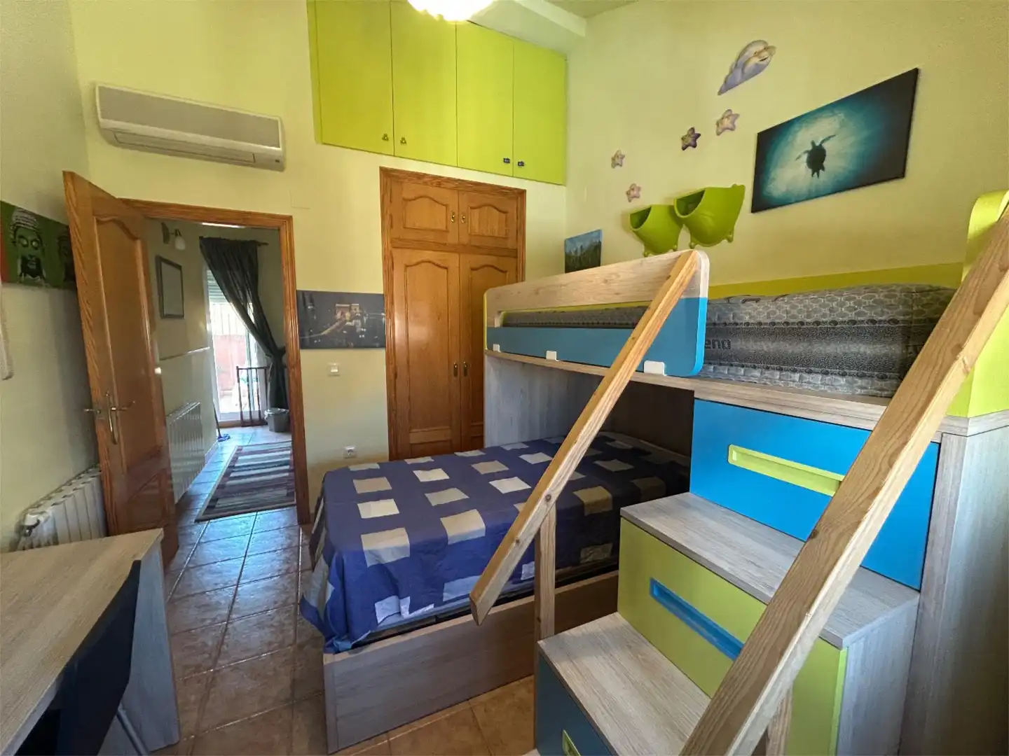 Dúplex de alquiler en Calle de Juan Izquierdo, 30, Casco Antiguo Habitación de Dúplex de alquiler en Llíria con Aire acondicionado, Calefacción y Terraza