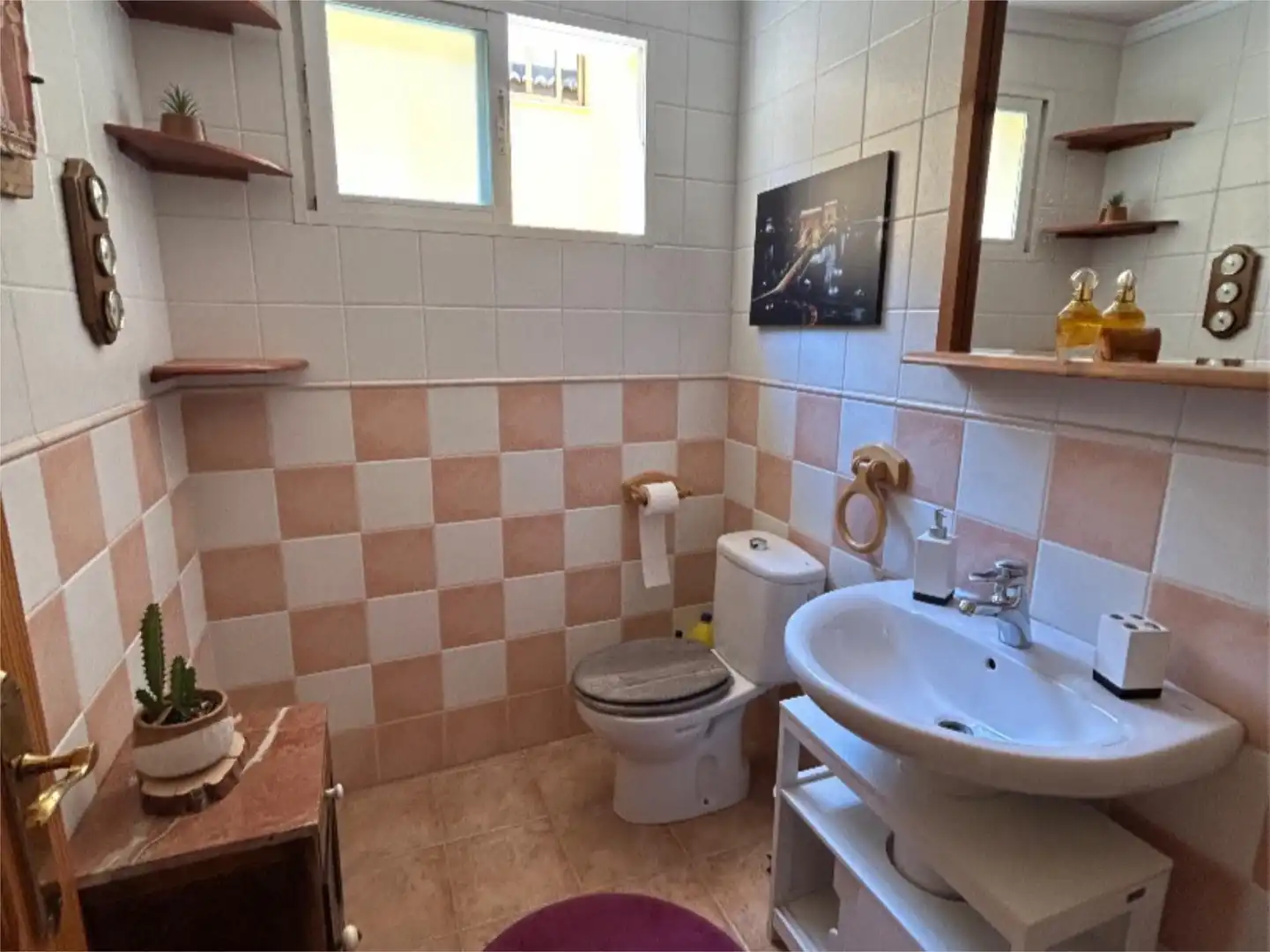 Dúplex de alquiler en Calle de Juan Izquierdo, 30, Casco Antiguo Baño de Dúplex de alquiler en Llíria con Aire acondicionado, Calefacción y Terraza