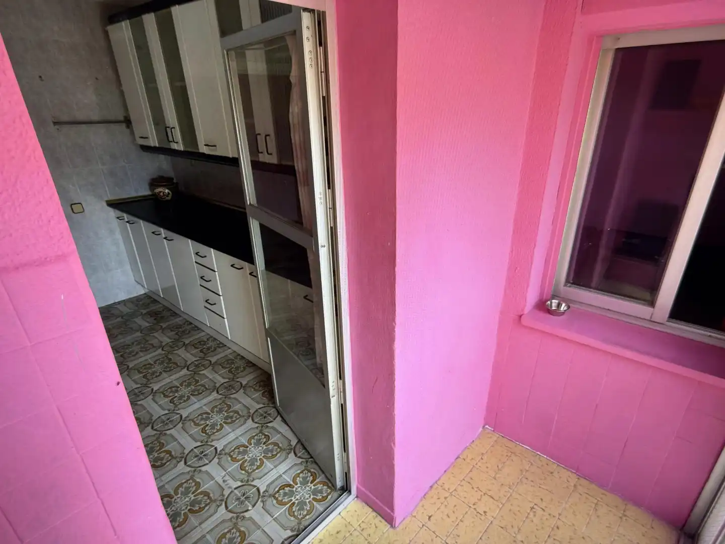 Piso en venta en Calle de Santa Teresa, 2, Nuevo Aranjuez - Ciudad de las Artes Cocina de Piso en venta en Aranjuez con Terraza y Balcón