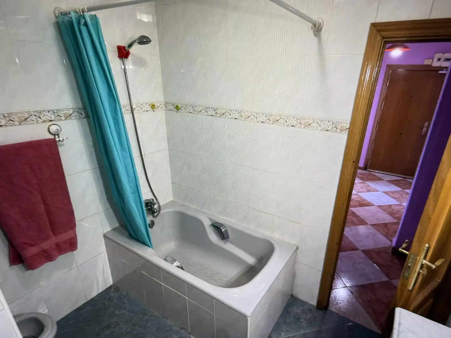 Piso en venta en Calle de Santa Teresa, 2, Nuevo Aranjuez - Ciudad de las Artes Baño de Piso en venta en Aranjuez con Terraza y Balcón