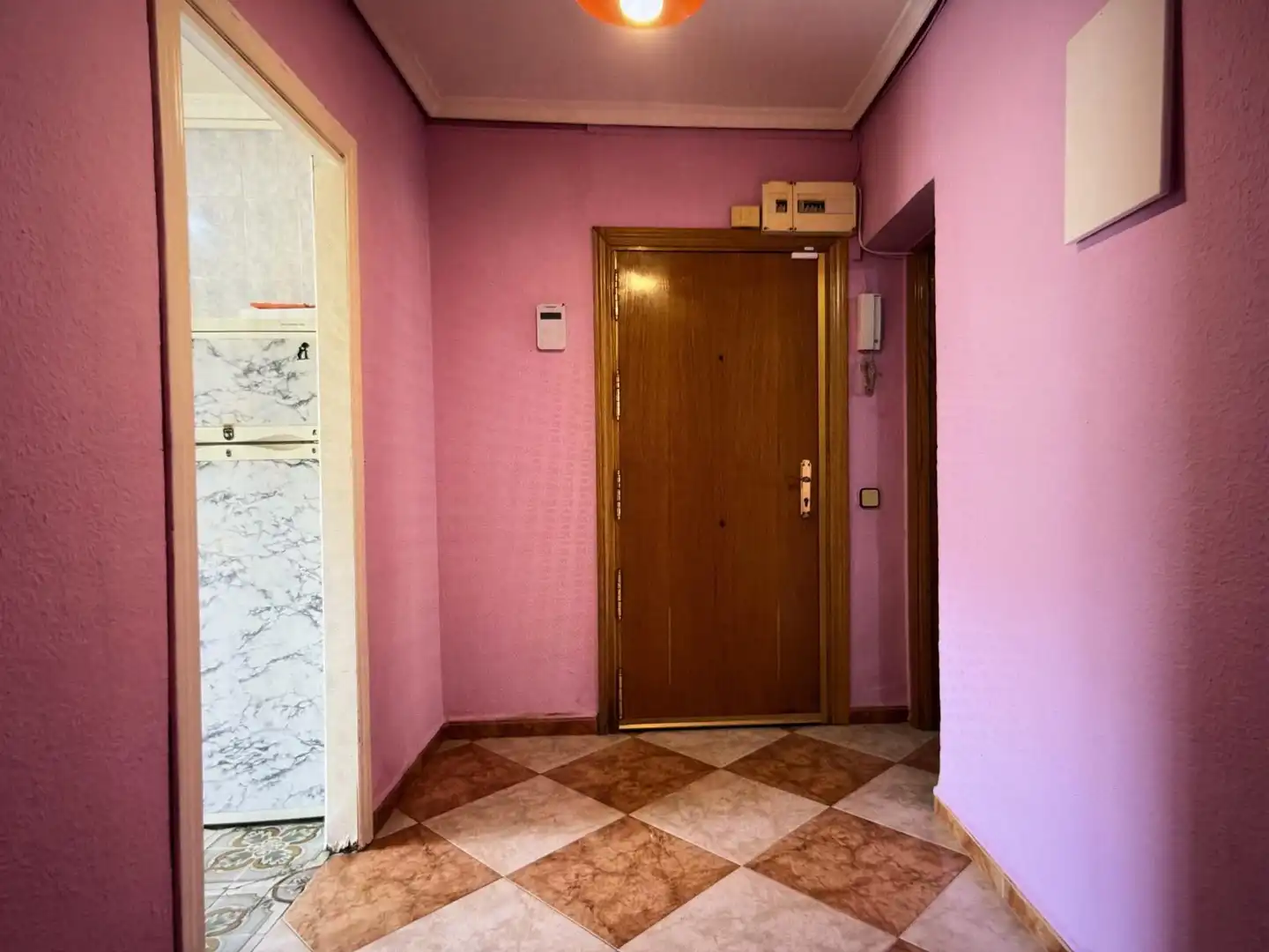 Piso en venta en Calle de Santa Teresa, 2, Nuevo Aranjuez - Ciudad de las Artes Piso en venta en Aranjuez con Terraza y Balcón