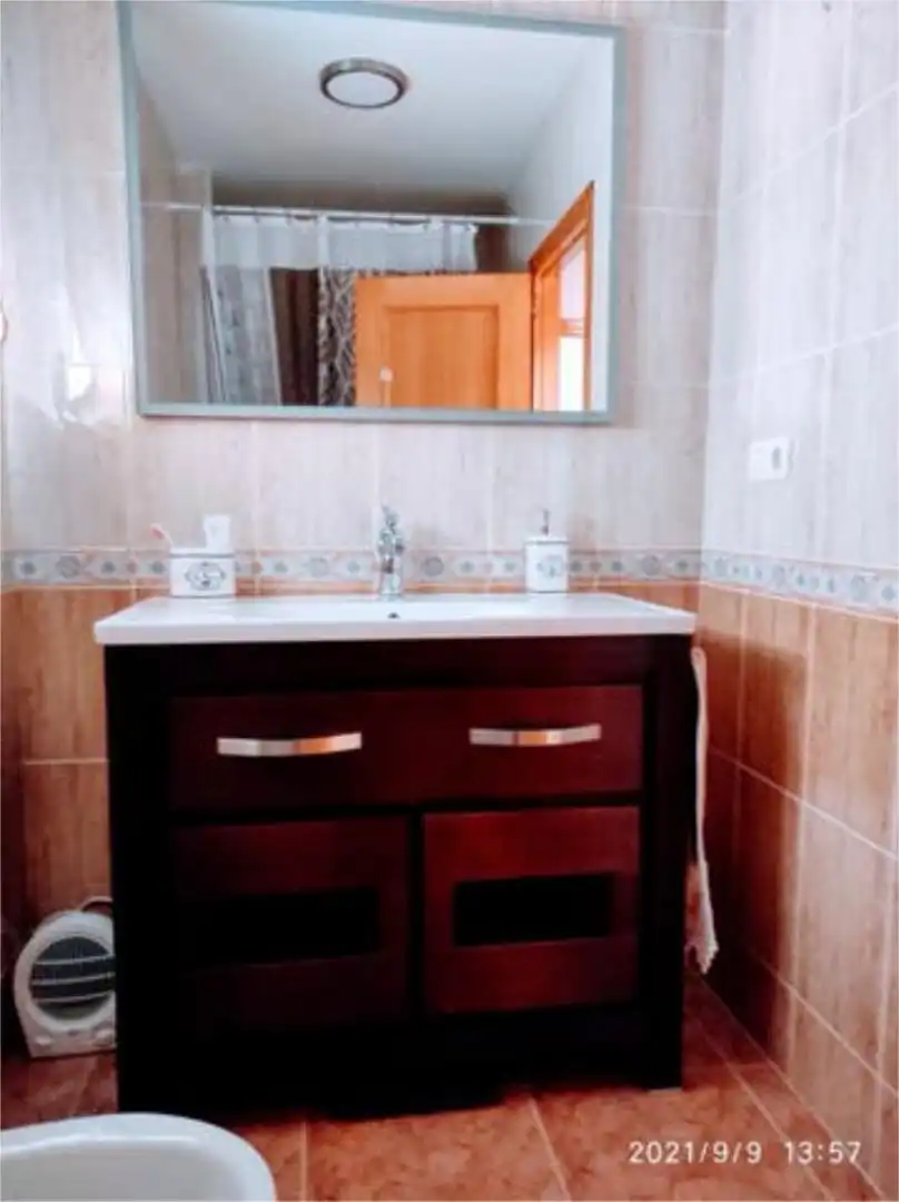 Casa o chalet en venta en Belvís de Monroy Baño de Casa o chalet en venta en Belvís de Monroy con Terraza