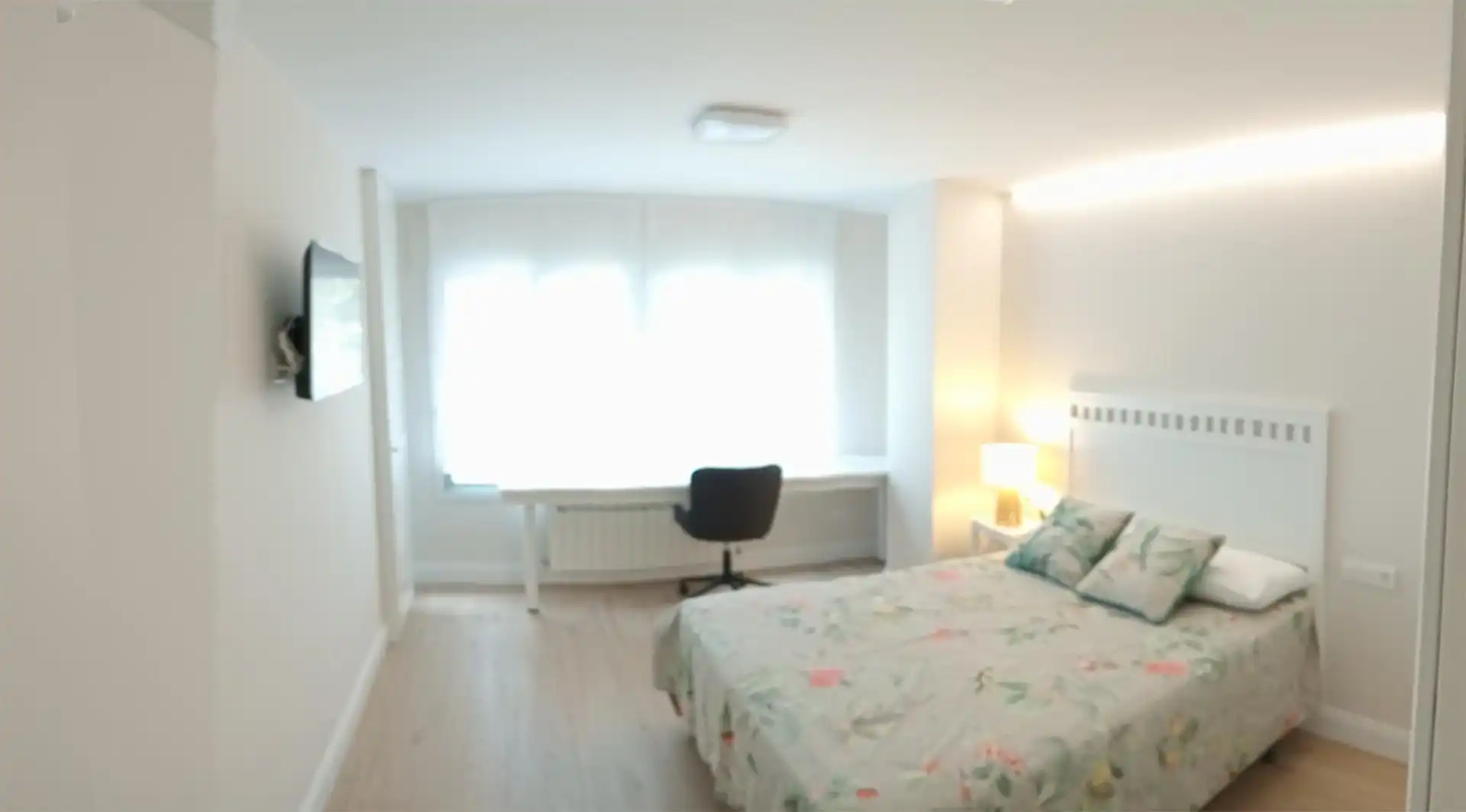 Room in Calle de Pedro Joaquín Soler, 6, Alfonso Room in Calle de Pedro Joaquín Soler, 6, Alfonso
