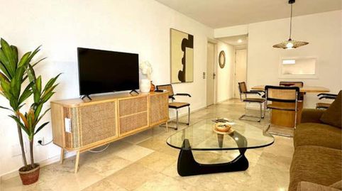 Foto 4 de Piso de alquiler en Playa Bajadilla - Puertos, Marbella