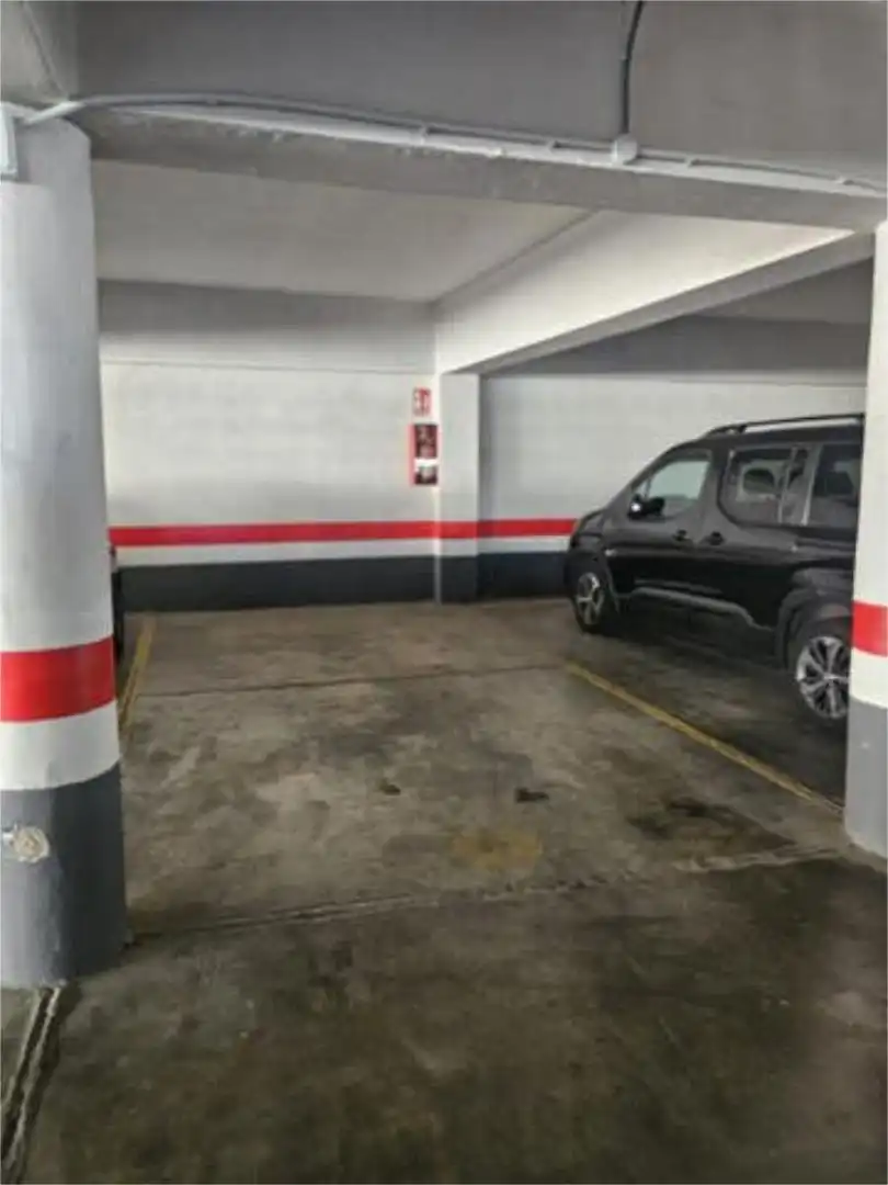 Garaje de alquiler en Salamanca - Uruguay Parking de Garaje de alquiler en Santa Cruz de Tenerife