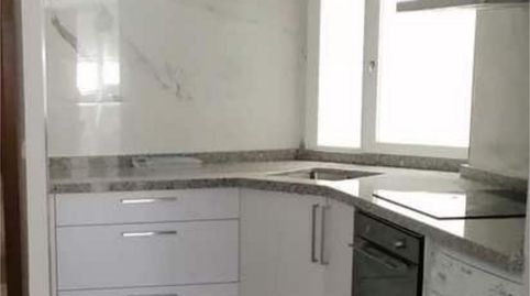 Foto 4 de Piso de alquiler en Barrio Alto - San Félix, Almería Capital