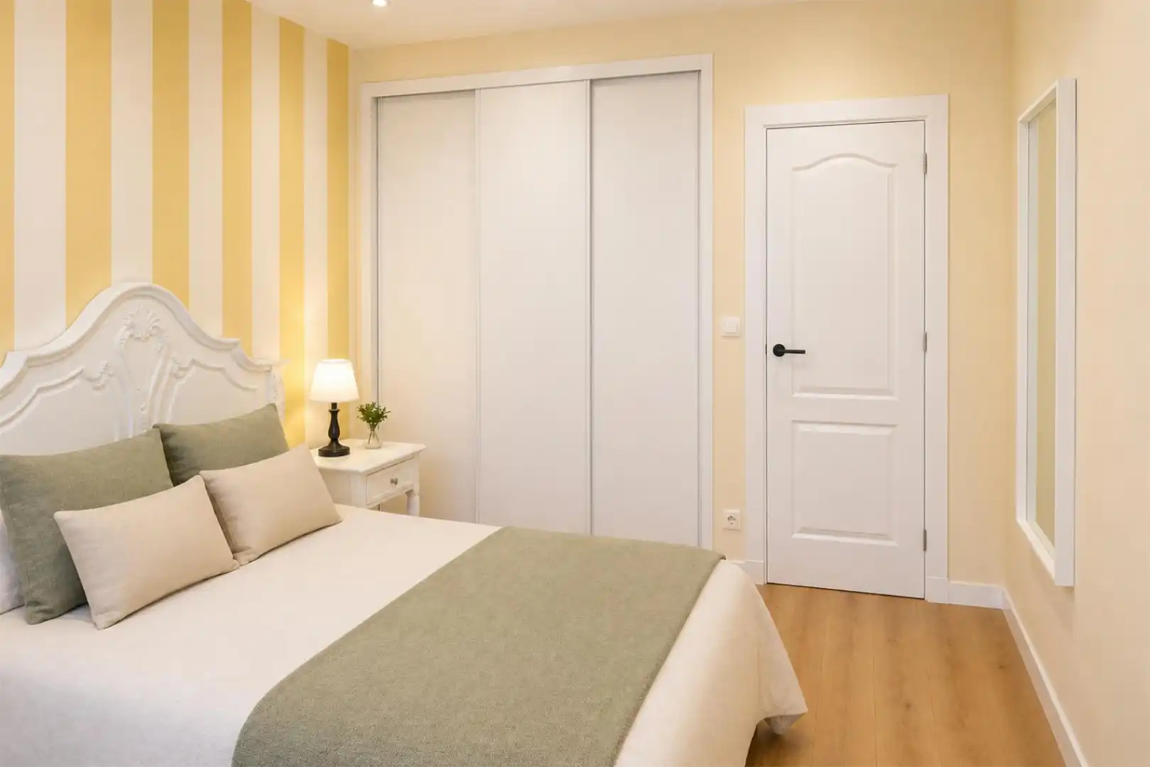 Piso en venta en Calle San Dictino, 9, Astorga Habitación de Piso en venta en Astorga con Amueblado