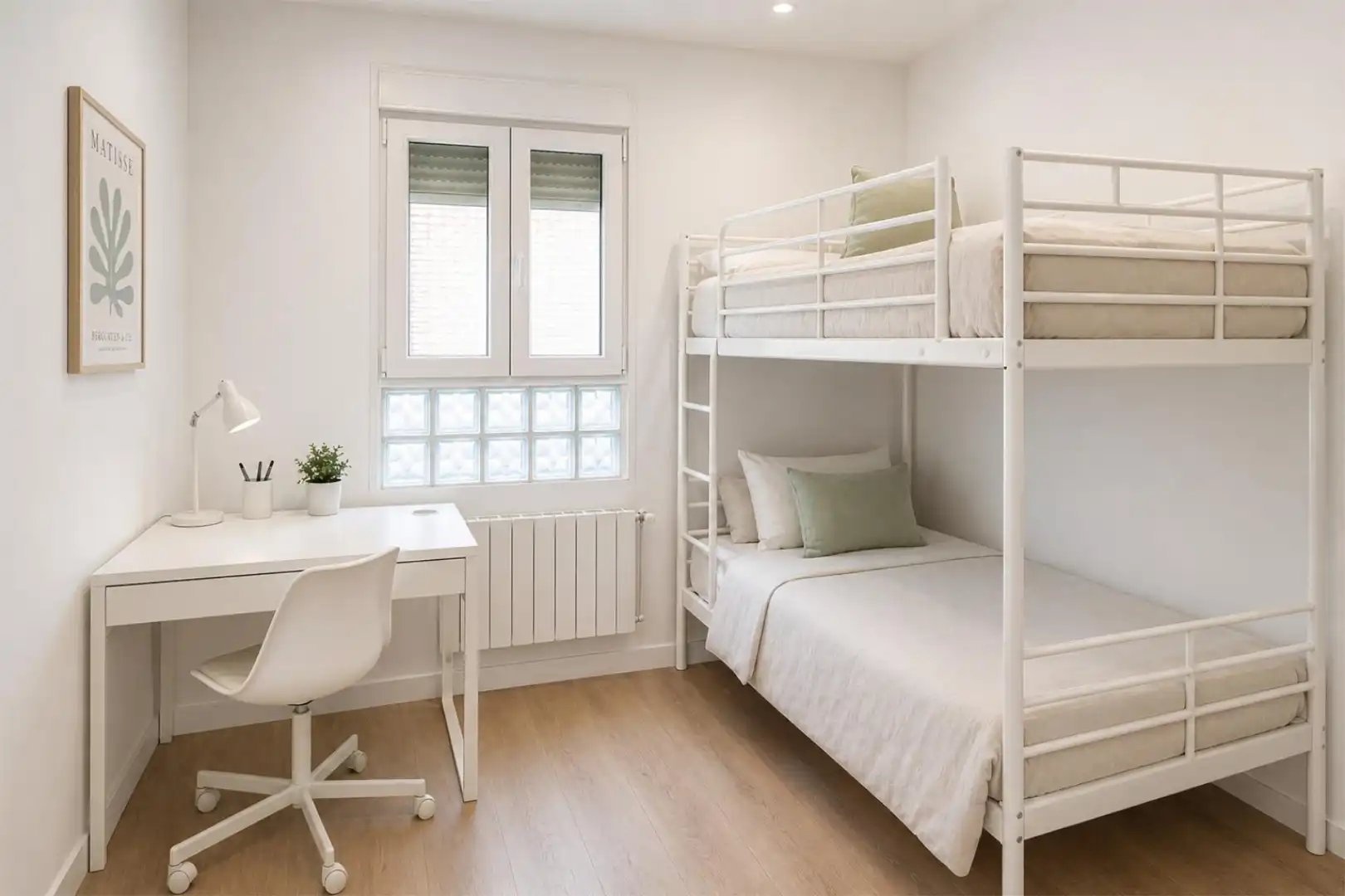 Piso en venta en Calle San Dictino, 9, Astorga Habitación de Piso en venta en Astorga con Amueblado