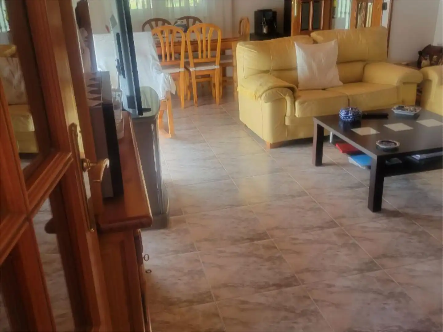Sala de estar de Casa o chalet en venta en Castellanos de Villiquera con Terraza y Piscina