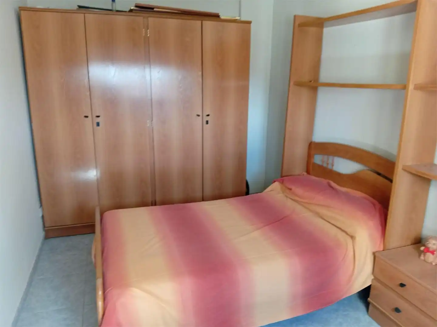 Schlafzimmer von Wohnung zum Verkauf in Cañete mit Heizung und Möbliert
