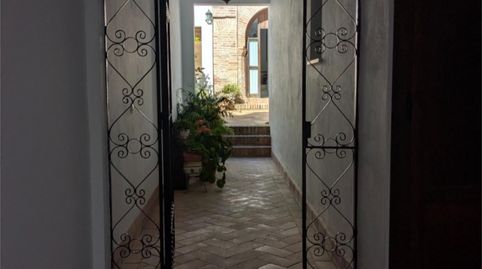 Foto 2 de Casa adosada en venta en Carmona, Sevilla