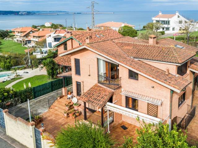 Casa-chalet en Venta en Camino de los Tejos, 512 en Somió