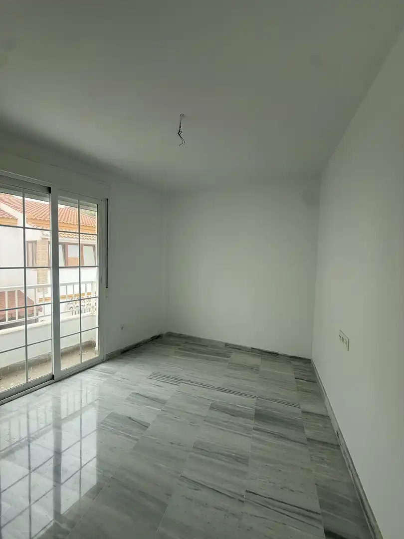 Apartamento en venta en Calle el Castillo, 6, Castillo de Baños - La Guapa Habitación de Apartamento en venta en Polopos con Aire acondicionado y Balcón