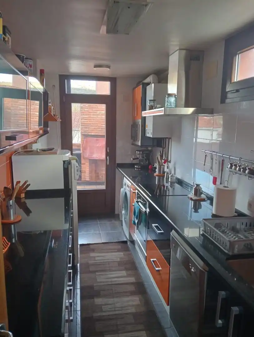 Casa o chalet en venta en Plaza de la Concordia, 18, Tragacete Cocina de Casa o chalet en venta en Tragacete con Calefacción, Terraza y Trastero